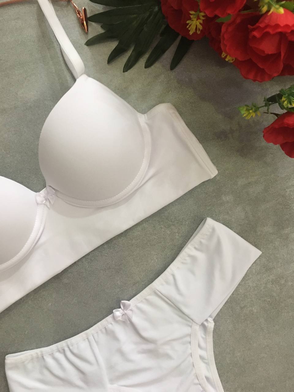 Everyday White Lingerie Set